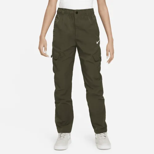 Nike Outdoor Play Big дитячі Woven Cargo Pants колір зелений