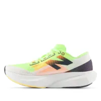 Кросівки New Balance FuelCell Rebel v4 MFCXLL4 - різнокольорова