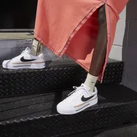 Nike Court Legacy Lift женская Кроссовки цвет белый