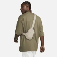 Nike Sportswear Essentials Crossbody сумка (1L) цвет коричневый
