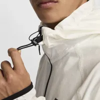 Nike Tech чоловічі Woven Куртка колір коричневий