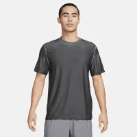 Nike A.P.S. чоловічі Dri-FIT ADV Short-Sleeve Versatile Top колір сірий