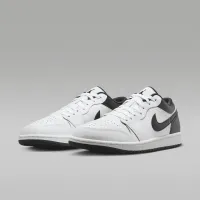 Nike Air Jordan 1 Low чоловічі Кросівки колір білий