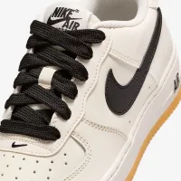 Nike Air Force 1 LV8 Big дитячі Кросівки колір коричневий