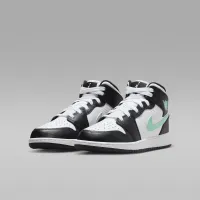 Nike Air Jordan 1 Mid Big дитячі Кросівки колір білий