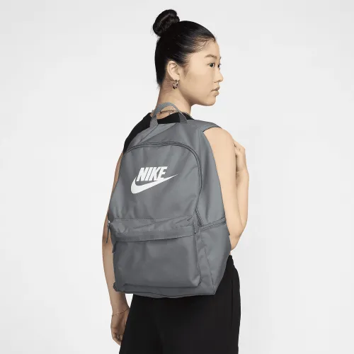Nike Heritage наплічник (25L) колір сірий