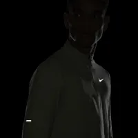 Nike Element чоловічі Dri-FIT 1/2-Zip Running Top колір зелений