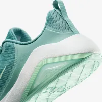 Nike Bella 7 жіноча для тренування Кросівки колір зелений