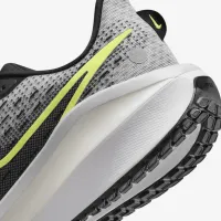 Nike Vomero 17 чоловічі Road Running Кросівки колір чорний