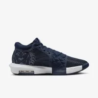Nike LeBron Witness 8 баскетбольні Кросівки блакитний