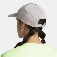 Nike Club Unstructuколір червоний Flat Bill Cap колір фіолетовий
