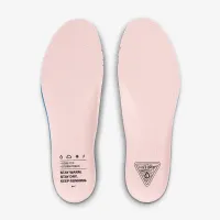 Nike Vomero 18 GORE-TEX женская Waterproof Road Running Кроссовки with Reflective Accents цвет черный