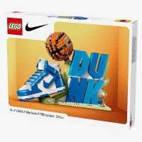 Nike Dunk x LEGO® набор Sneaker-Building Kit with Exclusive Minifigure синий