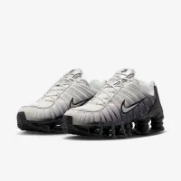 Nike Shox TL жіноча Кросівки колір чорний