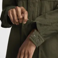 Nike Every Stitch Consideцвет красный женская Shop Coat цвет зеленый