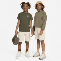 Nike Sportswear Club Fleece Big детские Cargo шорты цвет коричневый