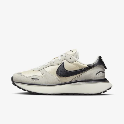 Nike Phoenix Waffle жіноча Кросівки колір білий