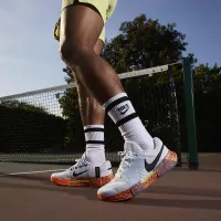 Nike GP Challenge 1 Electric мужские Hard Court Tennis Кроссовки многоцветный
