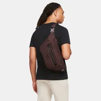 Nike Elemental Premium Fanny Pack (8L) колір коричневий