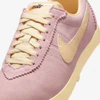 Nike Astrograbber Suede женская Кроссовки Pink