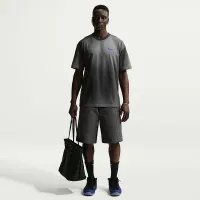 Nike Sportswear Premium Essentials футболка колір сірий