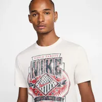 Nike Sportswear мужские Crew-Neck футболка цвет белый