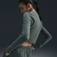 Nike Sportswear Chill Knit женская Slim Long-Sleeve Cropped Top цвет зеленый
