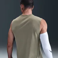 Nike Dri-FIT Legend чоловічі Sleeveless Fitness футболка колір зелений
