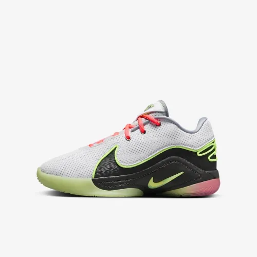 Nike LeBron XXII 