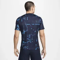 Chelsea FC Academy Pro чоловічі Nike Dri-FIT Soccer Short-Sleeve Pre-Match Top блакитний