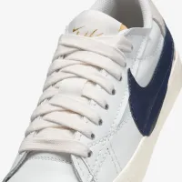 Nike Blazer Low '77 Jumbo женская Кроссовки цвет белый