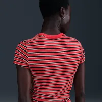 Nike Sportswear Chill Knit жіноча Slim Striped футболка колір червоний