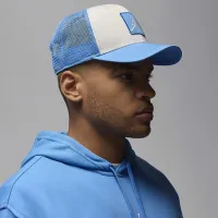 Nike Jordan Rise Structuколір червоний Hat колір білий