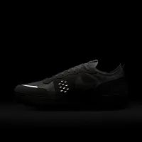 Nike C1TY “Safety Cone” Кроссовки цвет серый