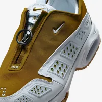 Nike Air Max SNDR жіноча Кросівки колір коричневий