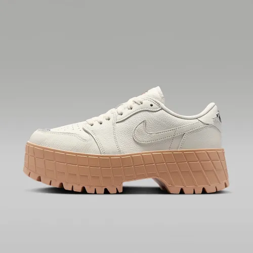 Nike Air Jordan 1 Brooklyn Low жіноча Кросівки колір білий