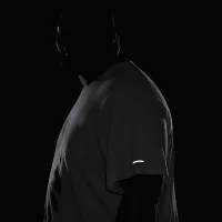 Nike Rise 365 Run Energy чоловічі Dri-FIT Short-Sleeve Running Top колір білий