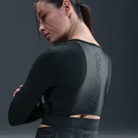 Nike Pro жіноча Dri-FIT Cropped Long-Sleeve Top колір зелений