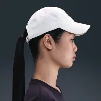 Everyone Watches жіноча Sports™ Nike by TOGETHXR Cap колір білий