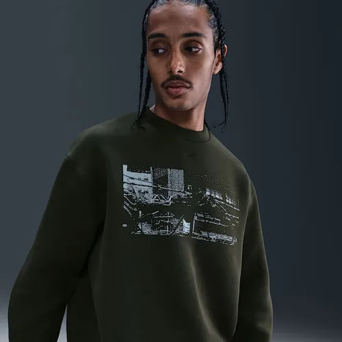 Nike Tech чоловічі Fleece Crew with Reflective Accents колір зелений