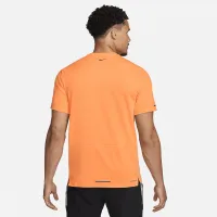 Nike Rise 365 Running Division чоловічі Dri-FIT Running Top Orange