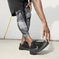 Nike Air Zoom TR 1 чоловічі для тренування Кросівки колір чорний
