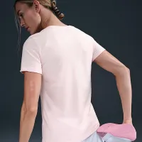 Nike Swoosh женская Wrestling футболка Pink
