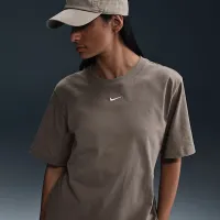 Nike Sportswear Essential женская футболка цвет коричневый