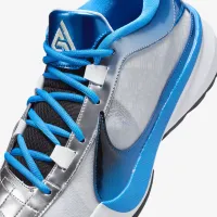 Nike Giannis Freak 5 баскетбольні Кросівки блакитний