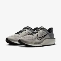 Nike Quest 6 мужские Road Running Кроссовки цвет серый