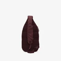 Nike Sportswear Essentials Sling сумка (8L) колір червоний