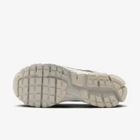 Nike Zoom Vomero 5 чоловічі Кросівки колір коричневий