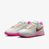 Nike LeBron 20 
