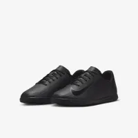 Nike Jr. Mercurial Vapor 16 Club Little/Big детские IC Low-Top Soccer Кроссовки цвет черный